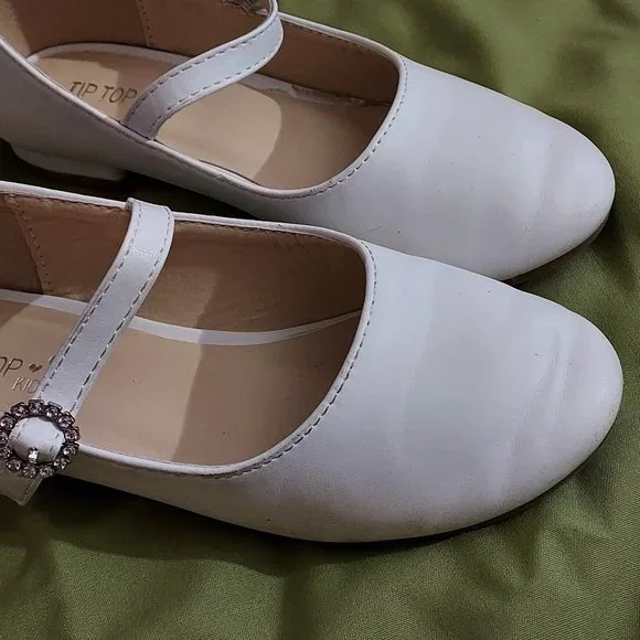 Girls Fancy White Dress Shoes with rhinestone bling - Picture 3 of 5